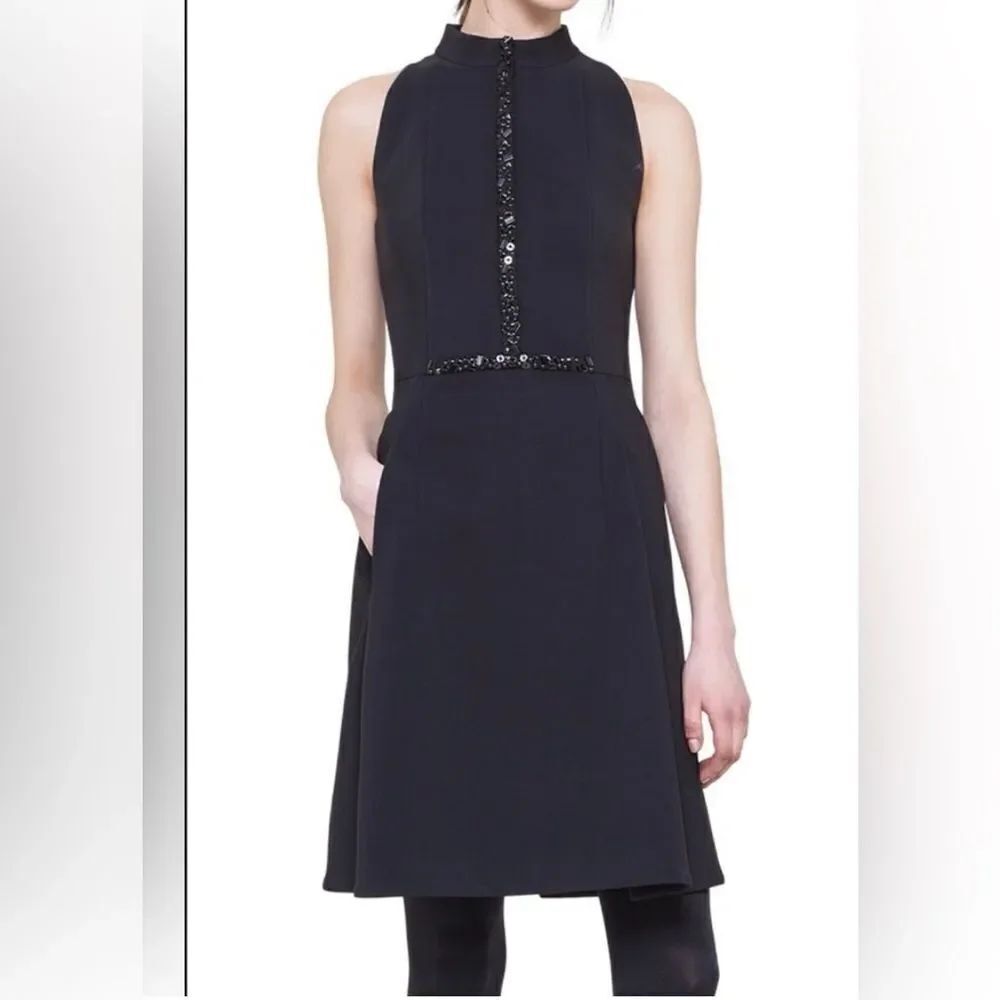 Akris Punto  Mini Dress Womens Size 10 Black Zip Neck Jewelry A- Lined